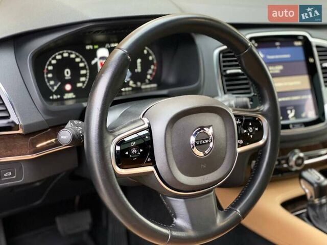 Вольво ХС90 2015 в Киеве на Automoto.ua Черный Вольво ХС90, объемом двигателя 1.97 л и пробегом 231 тыс. км за 22990 $, фото 29 на Automoto.ua