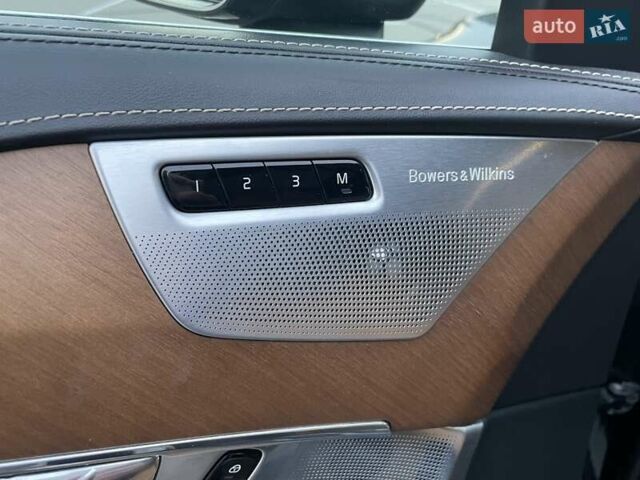 Чорний Вольво ХС90, об'ємом двигуна 1.97 л та пробігом 178 тис. км за 25700 $, фото 16 на Automoto.ua