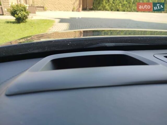 Чорний Вольво ХС90, об'ємом двигуна 2 л та пробігом 261 тис. км за 29300 $, фото 46 на Automoto.ua