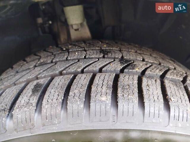 Чорний Вольво ХС90, об'ємом двигуна 2 л та пробігом 261 тис. км за 29300 $, фото 30 на Automoto.ua