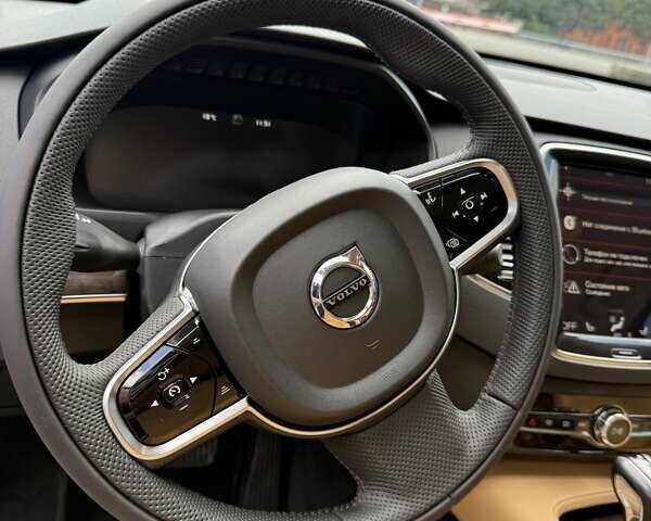 Черный Вольво ХС90, объемом двигателя 1.97 л и пробегом 240 тыс. км за 27000 $, фото 8 на Automoto.ua