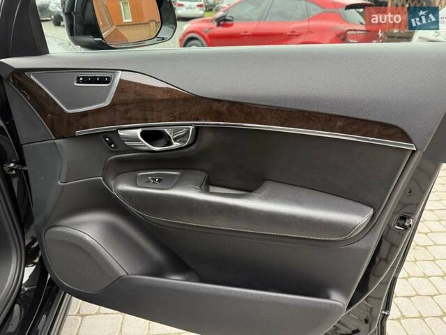 Черный Вольво ХС90, объемом двигателя 2 л и пробегом 167 тыс. км за 29500 $, фото 52 на Automoto.ua