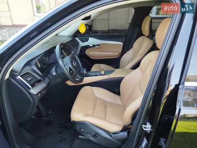 Чорний Вольво ХС90, об'ємом двигуна 2 л та пробігом 261 тис. км за 29300 $, фото 36 на Automoto.ua