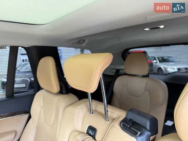 Черный Вольво ХС90, объемом двигателя 1.97 л и пробегом 240 тыс. км за 27000 $, фото 5 на Automoto.ua