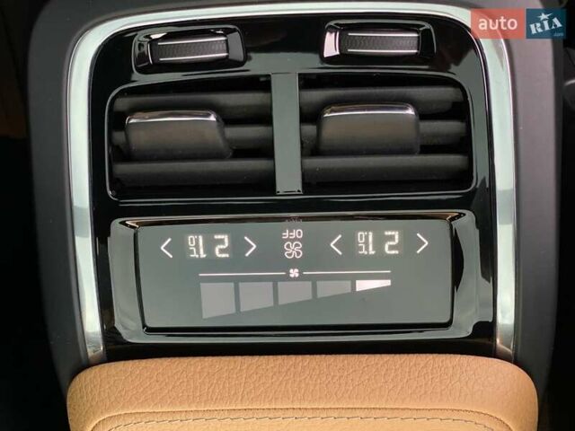 Вольво ХС90 2015 в Киеве на Automoto.ua Черный Вольво ХС90, объемом двигателя 1.97 л и пробегом 231 тыс. км за 22990 $, фото 54 на Automoto.ua