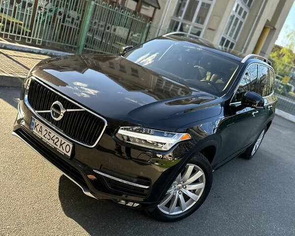 Чорний Вольво ХС90, об'ємом двигуна 2 л та пробігом 131 тис. км за 33900 $, фото 7 на Automoto.ua