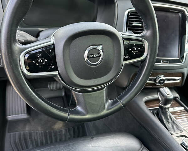 Вольво ХС90 2016 в Львове на Automoto.ua Черный Вольво ХС90, объемом двигателя 1.97 л и пробегом 138 тыс. км за 25300 $, фото 15 на Automoto.ua