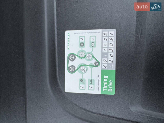 Чорний Вольво ХС90, об'ємом двигуна 1.97 л та пробігом 202 тис. км за 25499 $, фото 77 на Automoto.ua