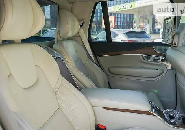 Вольво ХС90 2016 в Львове на Automoto.ua Черный Вольво ХС90, объемом двигателя 2 л и пробегом 140 тыс. км за 39999 $, фото 54 на Automoto.ua