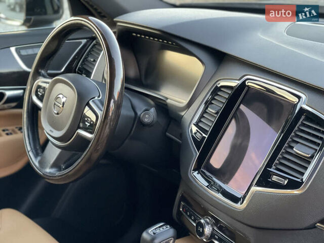 Черный Вольво ХС90, объемом двигателя 1.97 л и пробегом 330 тыс. км за 27950 $, фото 20 на Automoto.ua
