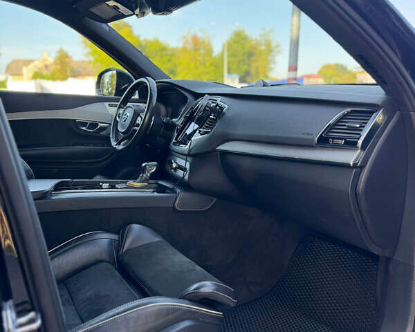 Чорний Вольво ХС90, об'ємом двигуна 1.97 л та пробігом 182 тис. км за 26000 $, фото 11 на Automoto.ua