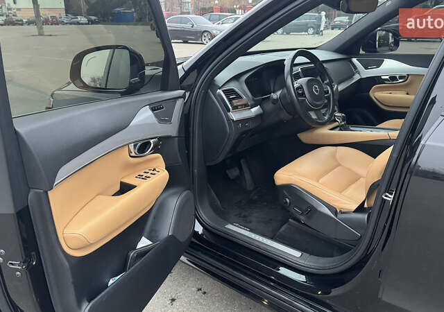 Черный Вольво ХС90, объемом двигателя 1.97 л и пробегом 243 тыс. км за 23800 $, фото 8 на Automoto.ua