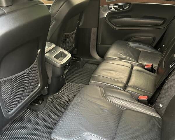 Черный Вольво ХС90, объемом двигателя 1.97 л и пробегом 288 тыс. км за 29780 $, фото 25 на Automoto.ua