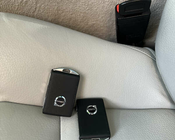 Чорний Вольво ХС90, об'ємом двигуна 1.97 л та пробігом 290 тис. км за 23500 $, фото 23 на Automoto.ua