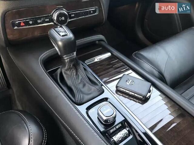 Черный Вольво ХС90, объемом двигателя 2 л и пробегом 99 тыс. км за 26500 $, фото 12 на Automoto.ua