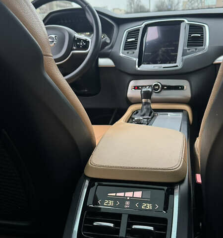 Черный Вольво ХС90, объемом двигателя 1.97 л и пробегом 243 тыс. км за 23800 $, фото 16 на Automoto.ua