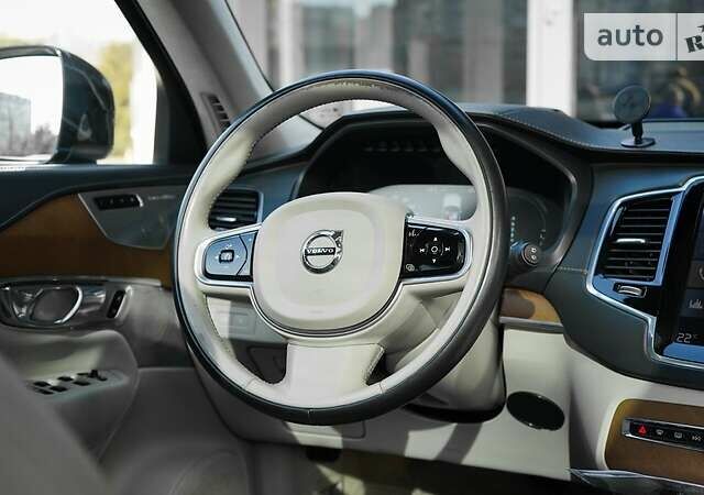 Вольво ХС90 2016 в Львове на Automoto.ua Черный Вольво ХС90, объемом двигателя 2 л и пробегом 140 тыс. км за 39999 $, фото 34 на Automoto.ua