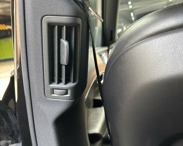 Черный Вольво ХС90, объемом двигателя 1.97 л и пробегом 288 тыс. км за 29780 $, фото 30 на Automoto.ua