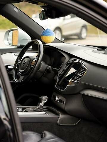 Вольво ХС90 2016 в Черновцах на Automoto.ua Черный Вольво ХС90, объемом двигателя 2 л и пробегом 212 тыс. км за 38953 $, фото 49 на Automoto.ua