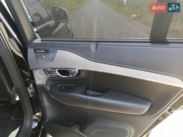 Вольво ХС90 2016 в Черновцах на Automoto.ua Черный Вольво ХС90, объемом двигателя 2 л и пробегом 212 тыс. км за 38953 $, фото 7 на Automoto.ua