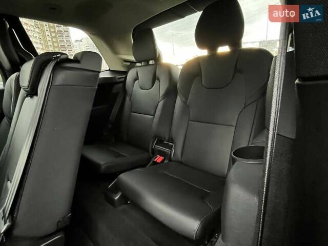 Черный Вольво ХС90, объемом двигателя 1.97 л и пробегом 228 тыс. км за 23990 $, фото 16 на Automoto.ua