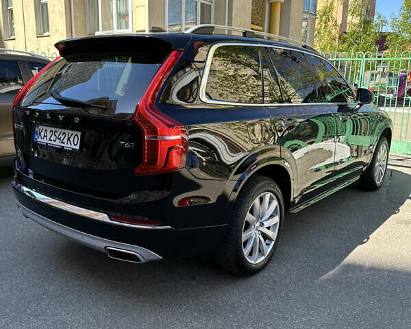 Чорний Вольво ХС90, об'ємом двигуна 2 л та пробігом 131 тис. км за 33900 $, фото 8 на Automoto.ua