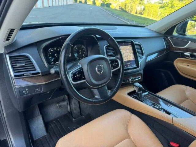 Чорний Вольво ХС90, об'ємом двигуна 2 л та пробігом 70 тис. км за 11000 $, фото 8 на Automoto.ua