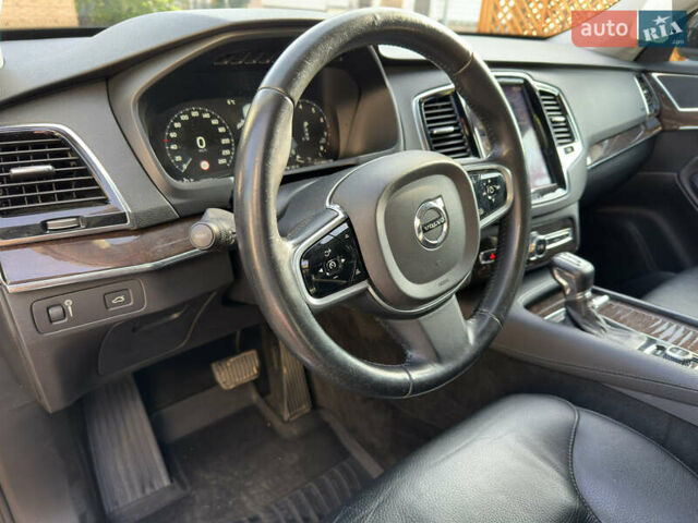 Чорний Вольво ХС90, об'ємом двигуна 1.97 л та пробігом 278 тис. км за 24000 $, фото 27 на Automoto.ua