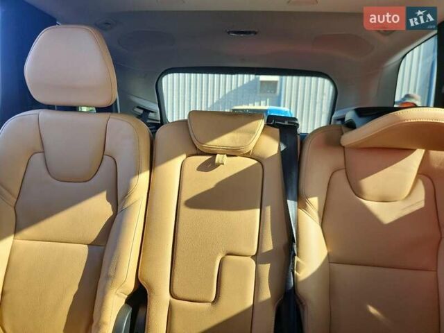 Черный Вольво ХС90, объемом двигателя 1.97 л и пробегом 153 тыс. км за 6900 $, фото 9 на Automoto.ua