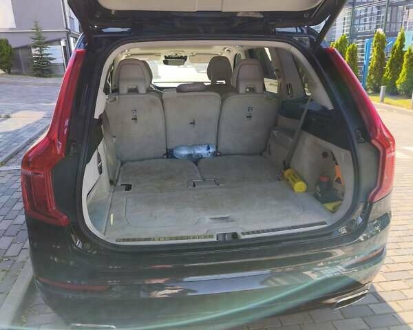 Чорний Вольво ХС90, об'ємом двигуна 2 л та пробігом 255 тис. км за 24800 $, фото 19 на Automoto.ua