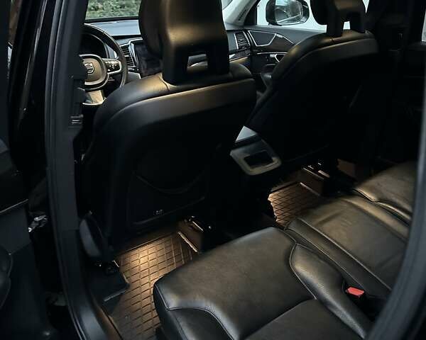 Чорний Вольво ХС90, об'ємом двигуна 1.97 л та пробігом 160 тис. км за 24500 $, фото 1 на Automoto.ua