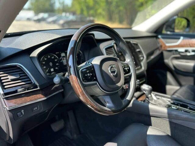 Вольво ХС90 2016 в Днепре (Днепропетровске) на Automoto.ua Черный Вольво ХС90, объемом двигателя 2 л и пробегом 71 тыс. км за 15600 $, фото 11 на Automoto.ua