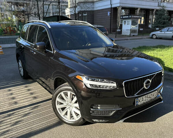 Чорний Вольво ХС90, об'ємом двигуна 2 л та пробігом 131 тис. км за 33900 $, фото 21 на Automoto.ua