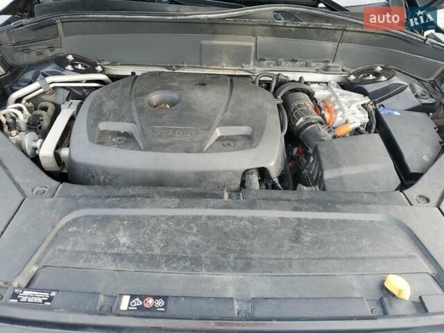 Чорний Вольво ХС90, об'ємом двигуна 1.97 л та пробігом 170 тис. км за 8300 $, фото 11 на Automoto.ua