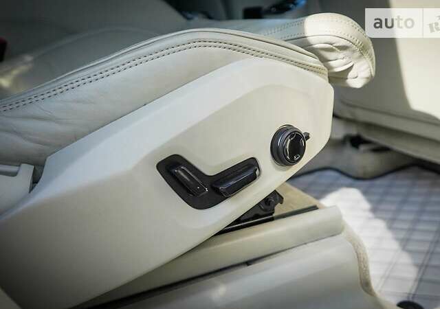 Вольво ХС90 2016 в Львове на Automoto.ua Черный Вольво ХС90, объемом двигателя 2 л и пробегом 140 тыс. км за 39999 $, фото 53 на Automoto.ua