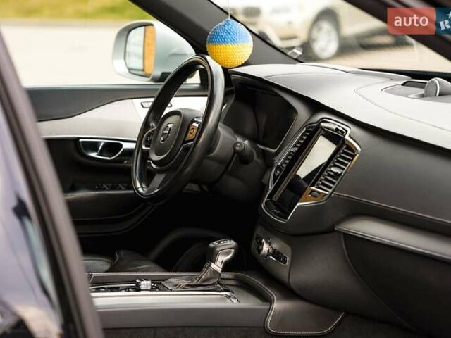 Вольво ХС90 2016 в Черновцах на Automoto.ua Черный Вольво ХС90, объемом двигателя 2 л и пробегом 212 тыс. км за 38953 $, фото 51 на Automoto.ua