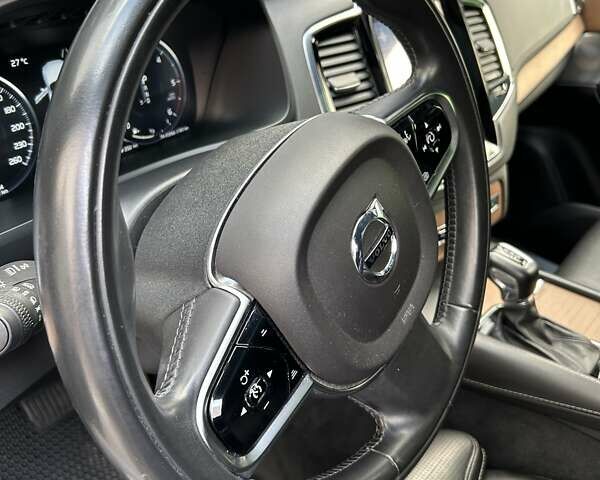 Черный Вольво ХС90, объемом двигателя 1.97 л и пробегом 288 тыс. км за 29780 $, фото 19 на Automoto.ua