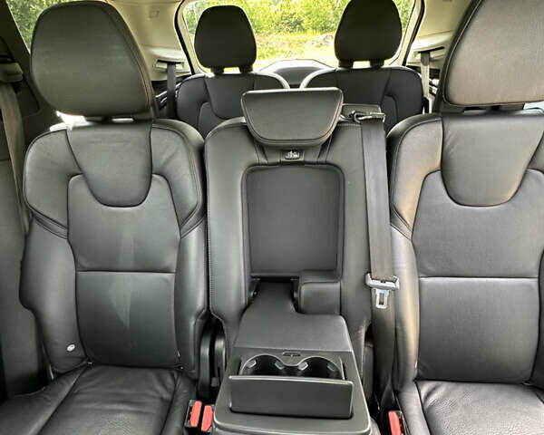 Вольво ХС90 2016 в Львове на Automoto.ua Черный Вольво ХС90, объемом двигателя 1.97 л и пробегом 138 тыс. км за 25300 $, фото 20 на Automoto.ua