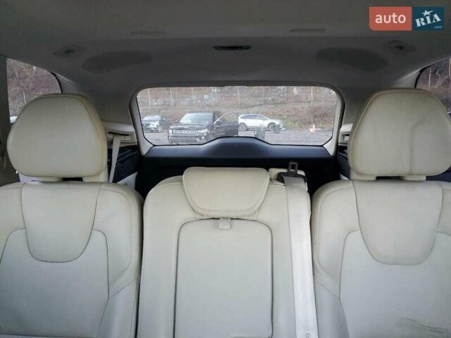 Чорний Вольво ХС90, об'ємом двигуна 1.97 л та пробігом 120 тис. км за 6000 $, фото 9 на Automoto.ua