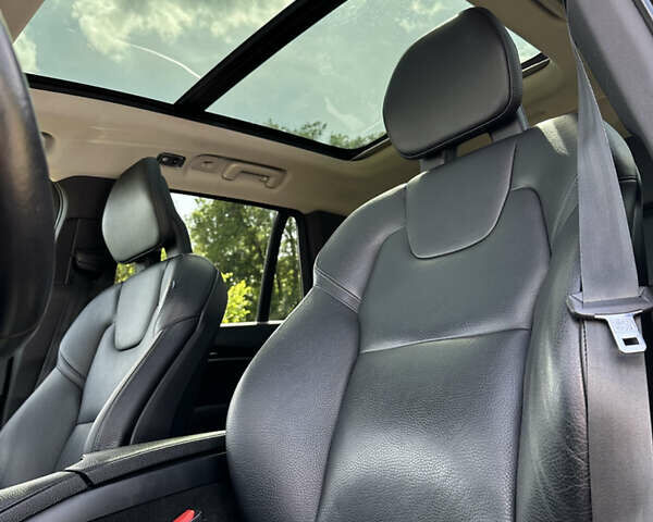 Вольво ХС90 2016 в Львове на Automoto.ua Черный Вольво ХС90, объемом двигателя 1.97 л и пробегом 138 тыс. км за 25300 $, фото 14 на Automoto.ua