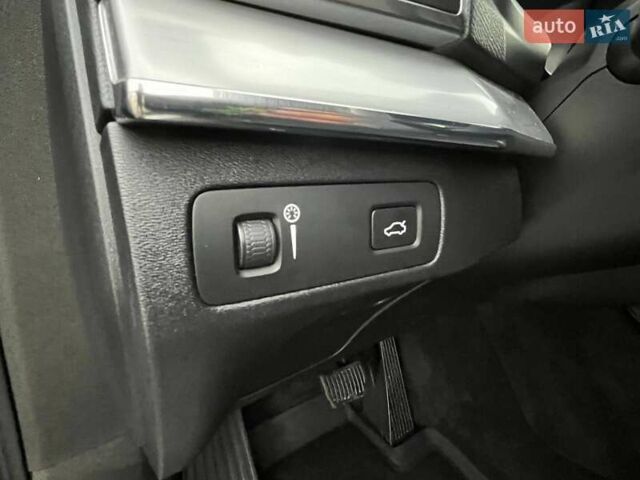 Черный Вольво ХС90, объемом двигателя 1.97 л и пробегом 228 тыс. км за 23990 $, фото 22 на Automoto.ua