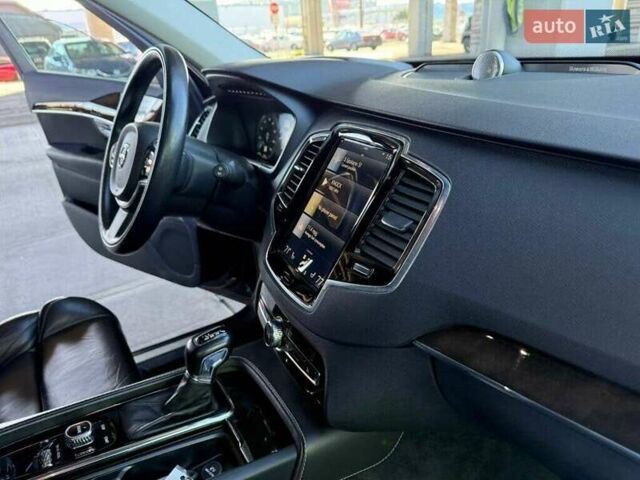 Черный Вольво ХС90, объемом двигателя 1.97 л и пробегом 75 тыс. км за 6700 $, фото 21 на Automoto.ua