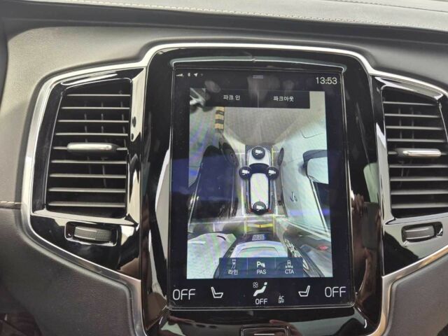 Черный Вольво ХС90, объемом двигателя 2 л и пробегом 79 тыс. км за 17788 $, фото 5 на Automoto.ua