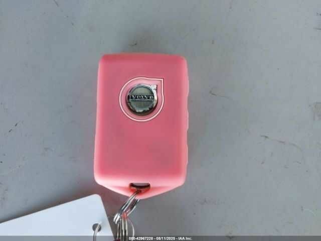 Черный Вольво ХС90, объемом двигателя 2 л и пробегом 94 тыс. км за 6000 $, фото 12 на Automoto.ua