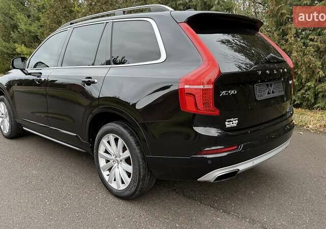 Чорний Вольво ХС90, об'ємом двигуна 2 л та пробігом 290 тис. км за 18500 $, фото 12 на Automoto.ua