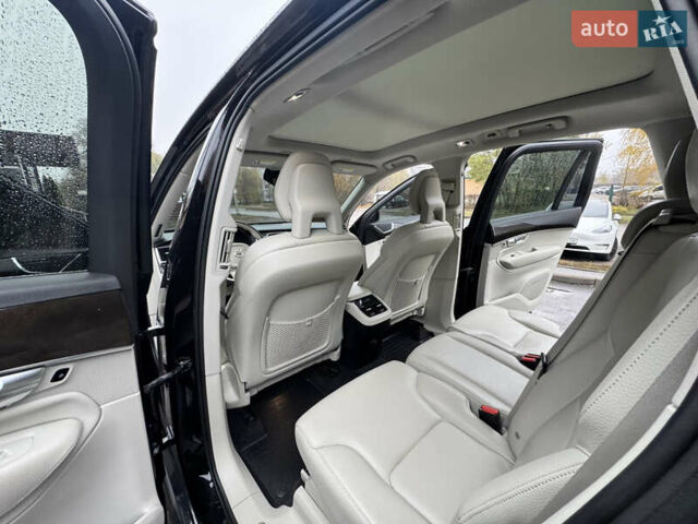 Черный Вольво ХС90, объемом двигателя 1.97 л и пробегом 175 тыс. км за 25800 $, фото 7 на Automoto.ua