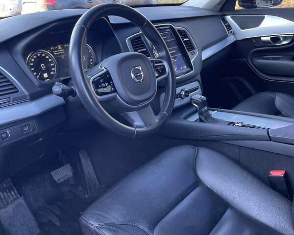 Чорний Вольво ХС90, об'ємом двигуна 1.97 л та пробігом 290 тис. км за 18900 $, фото 16 на Automoto.ua