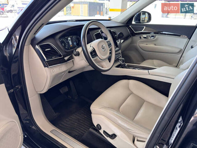 Черный Вольво ХС90, объемом двигателя 1.97 л и пробегом 242 тыс. км за 24800 $, фото 6 на Automoto.ua