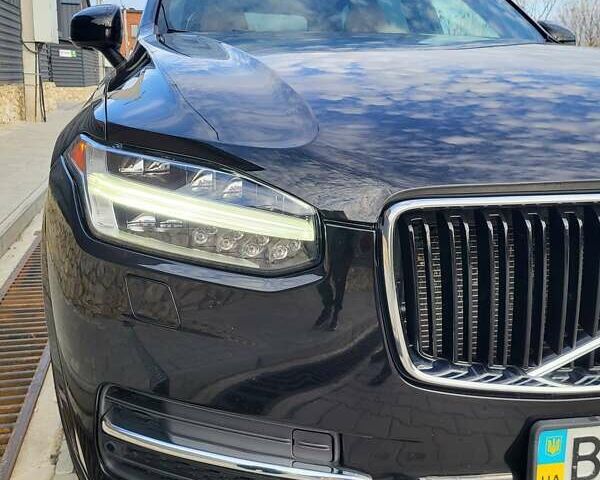 Черный Вольво ХС90, объемом двигателя 1.97 л и пробегом 117 тыс. км за 26800 $, фото 4 на Automoto.ua