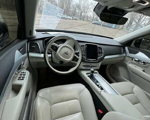 Черный Вольво ХС90, объемом двигателя 2 л и пробегом 138 тыс. км за 27600 $, фото 9 на Automoto.ua